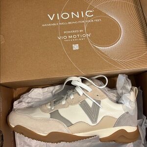 Vionic Beige and Light Gray Women’s Lace-Up Sneakers - 8.5 Wide